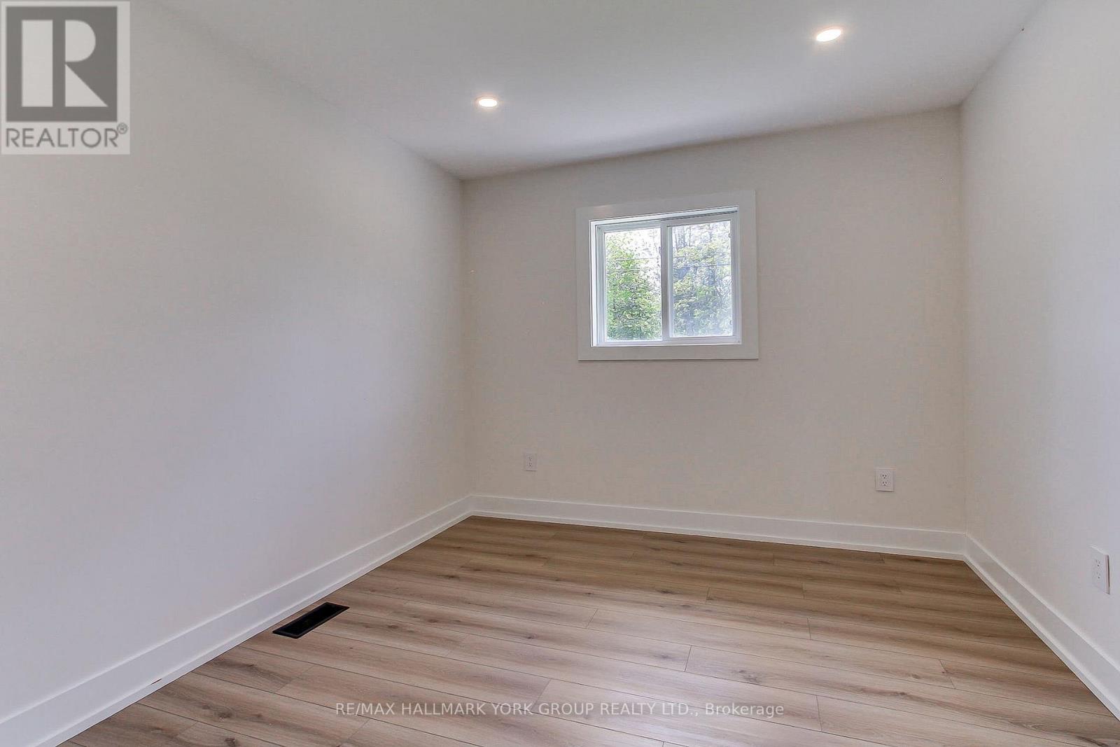 32 Larch Lane, Georgina, Ontario L0E 1N0 - Photo 21 - N13147734