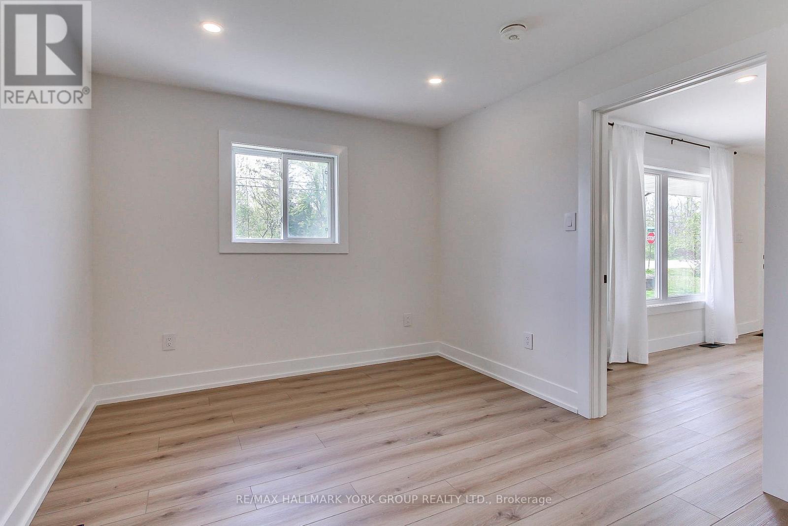32 Larch Lane, Georgina, Ontario L0E 1N0 - Photo 23 - N13147734