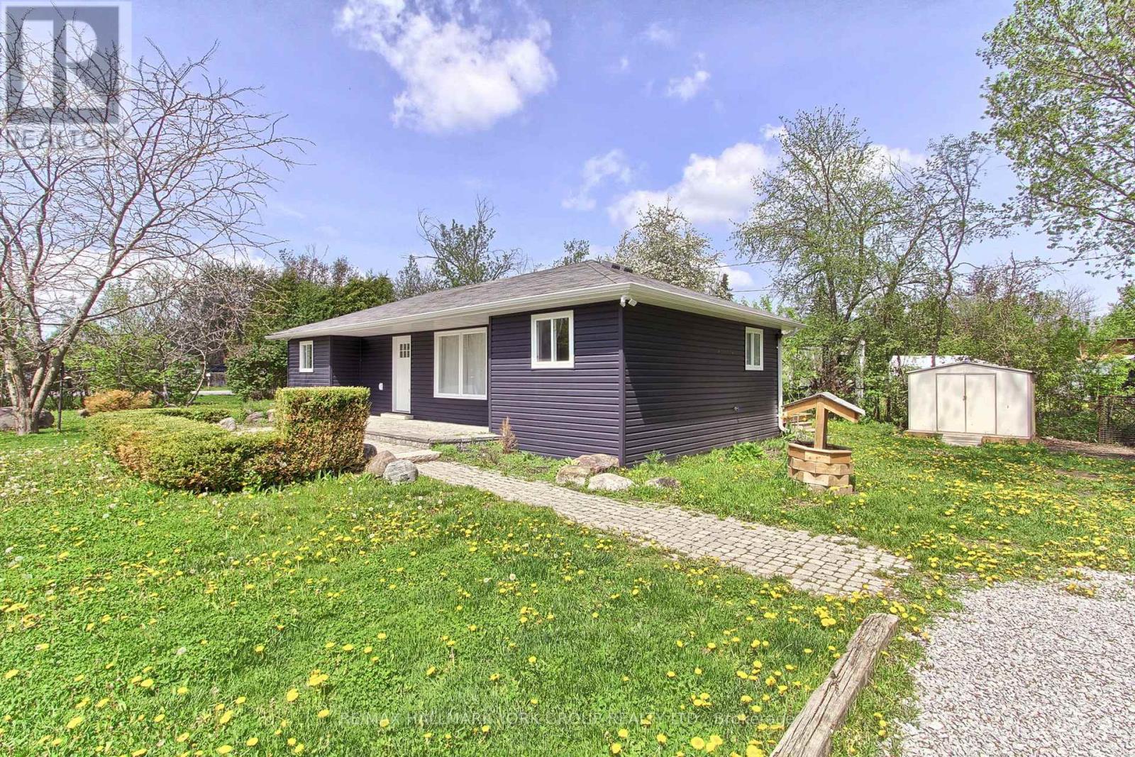 32 Larch Lane, Georgina, Ontario L0E 1N0 - Photo 4 - N13147734