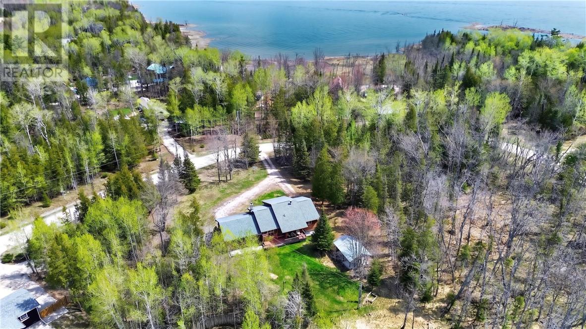 76 Lilly Crescent, Kagawong, Ontario  P0P 1J0 - Photo 3 - 2127888