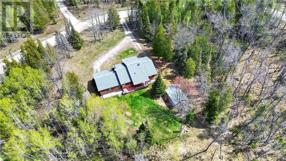 76 Lilly Crescent, Kagawong, Ontario  P0P 1J0 - Photo 4 - 2127888