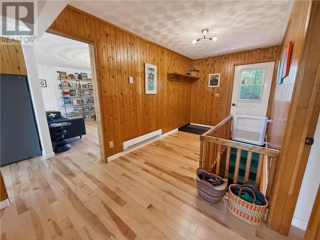 76 Lilly Crescent, Kagawong, Ontario  P0P 1J0 - Photo 7 - 2127888