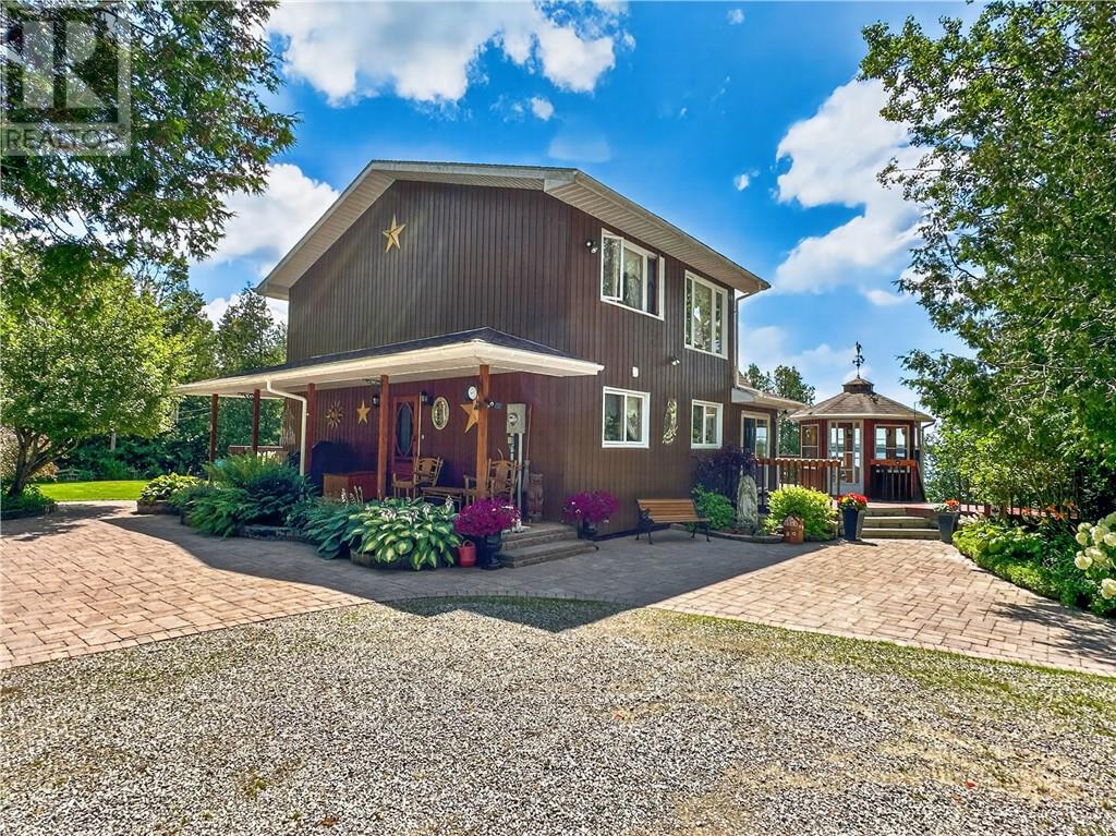 595 Lakeshore Road S, Tehkummah, Ontario  P0P 2C0 - Photo 1 - 2127805