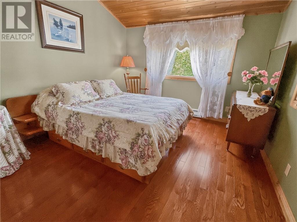 595 Lakeshore Road S, Tehkummah, Ontario  P0P 2C0 - Photo 27 - 2127805