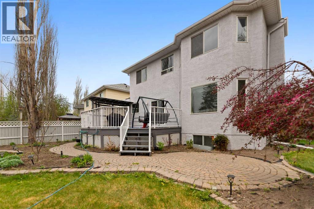 434 Douglas Woods Mews SE, Calgary, Alberta  T2Z 3B1 - Photo 4 - A2311475