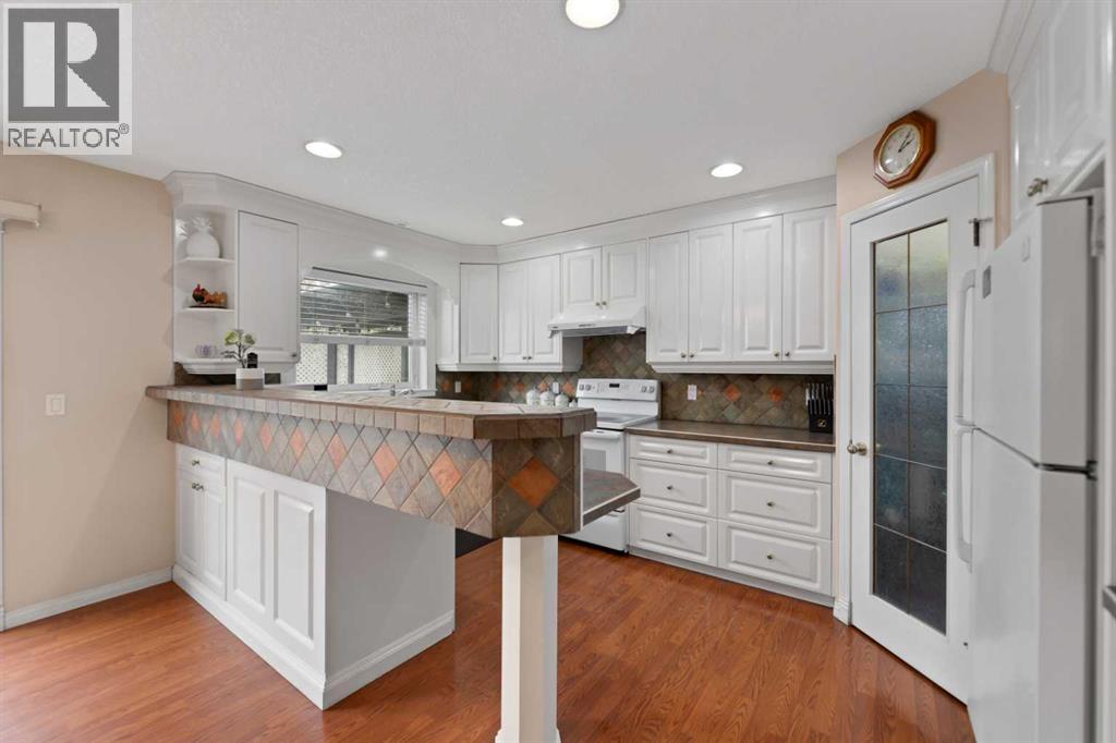 434 Douglas Woods Mews SE, Calgary, Alberta  T2Z 3B1 - Photo 12 - A2311475