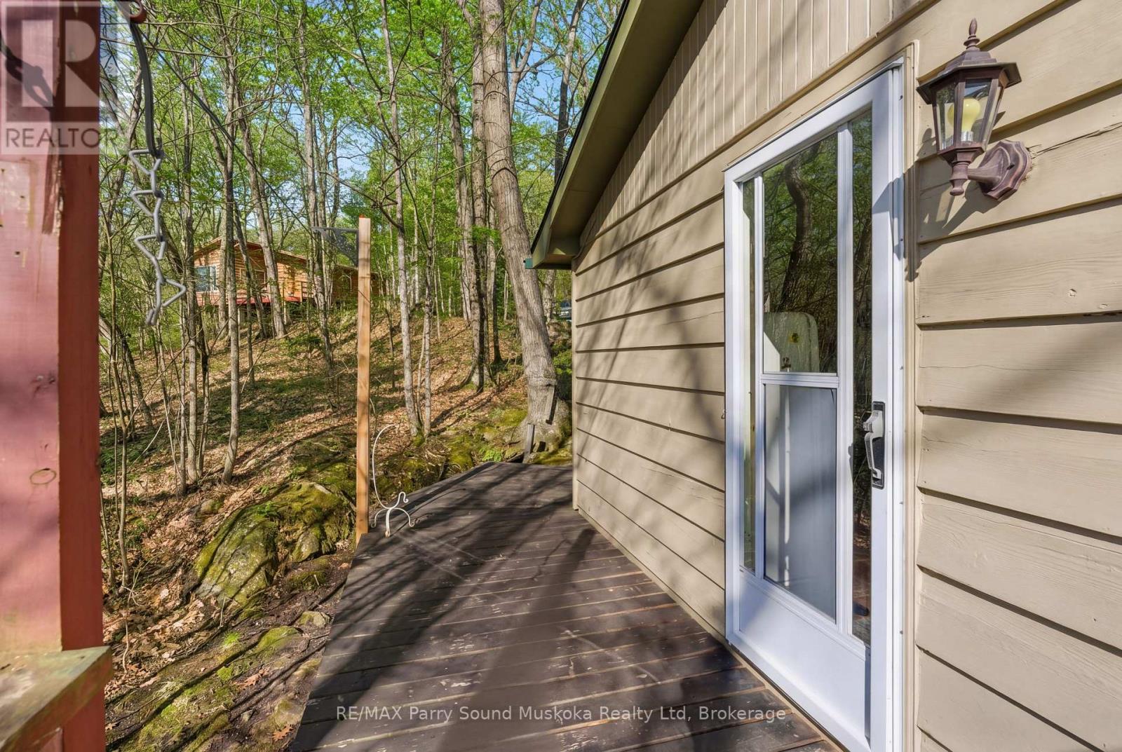 275 Salmon Lake Road, Seguin, Ontario P2A 0B2 - Photo 13 - X13145050