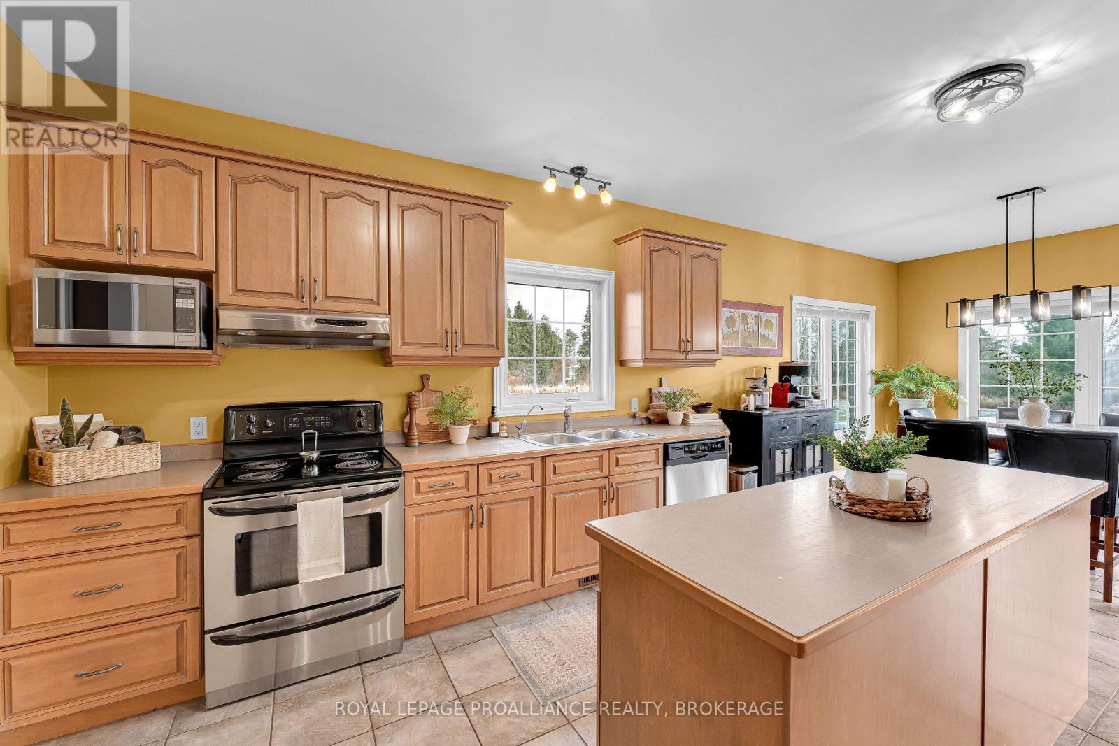 61 Conner Drive, Gananoque, Ontario  K7G 2V4 - Photo 19 - X13063302