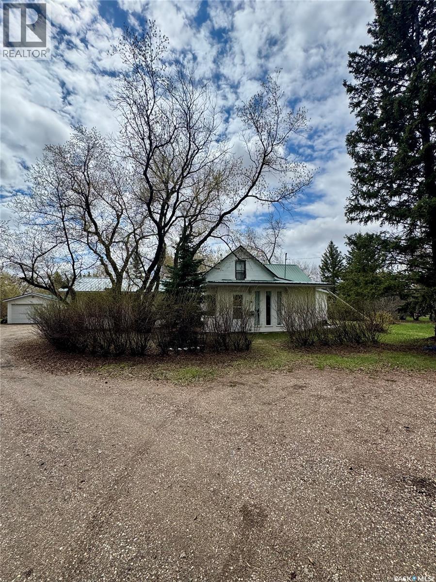 214 2nd Street N, Waldheim, Saskatchewan  S0K 4R0 - Photo 2 - SK036326