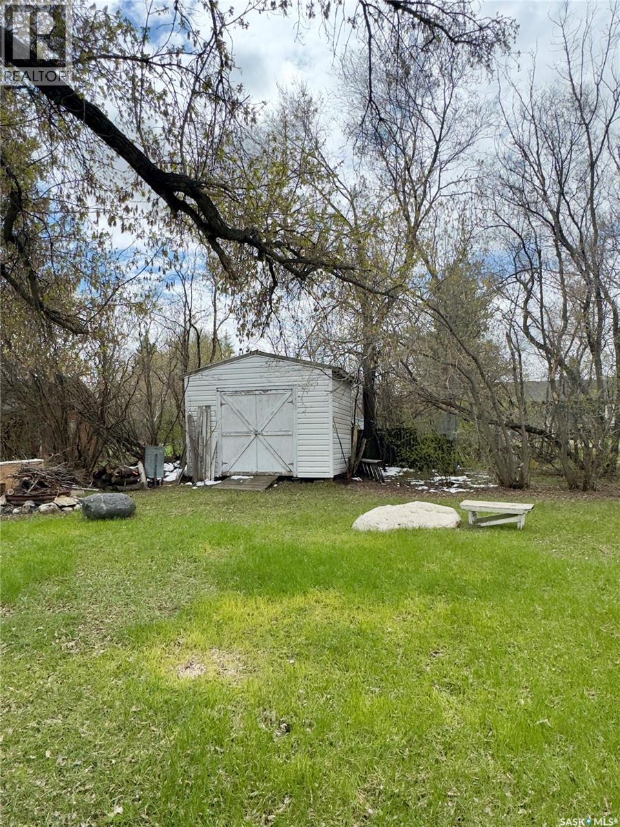 214 2nd Street N, Waldheim, Saskatchewan  S0K 4R0 - Photo 31 - SK036326