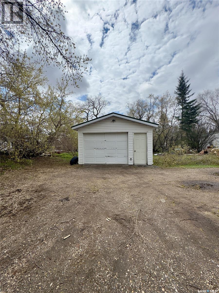 214 2nd Street N, Waldheim, Saskatchewan  S0K 4R0 - Photo 32 - SK036326