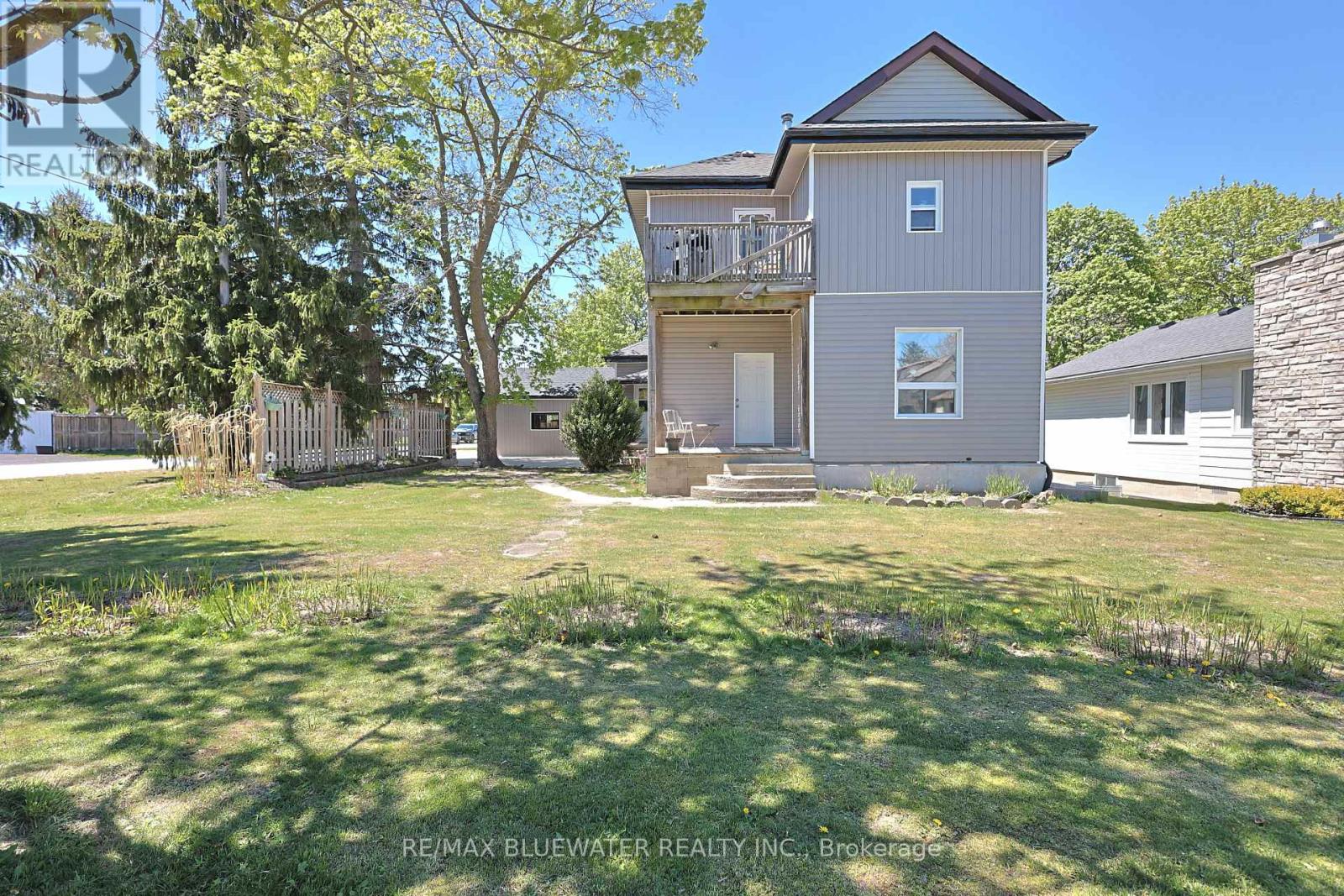 76 Franklin Street, Lambton Shores, Ontario  N0M 2N0 - Photo 11 - X13147846