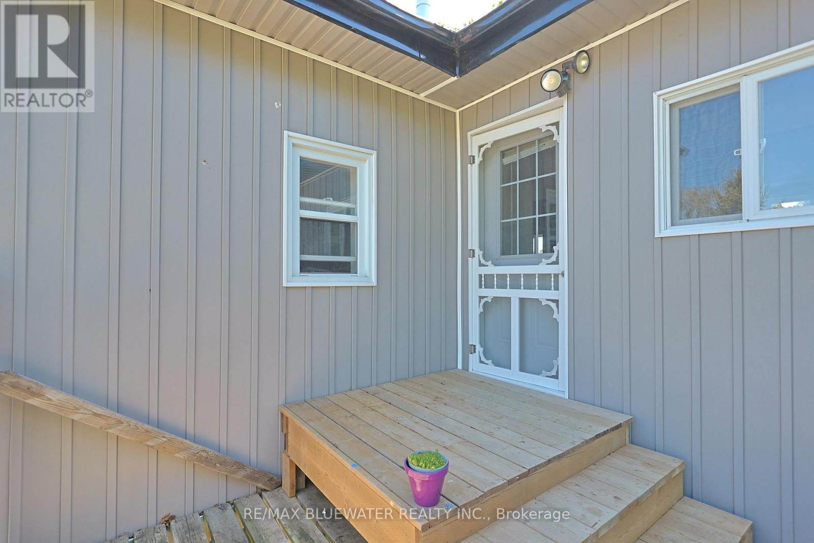 76 Franklin Street, Lambton Shores, Ontario  N0M 2N0 - Photo 31 - X13147846