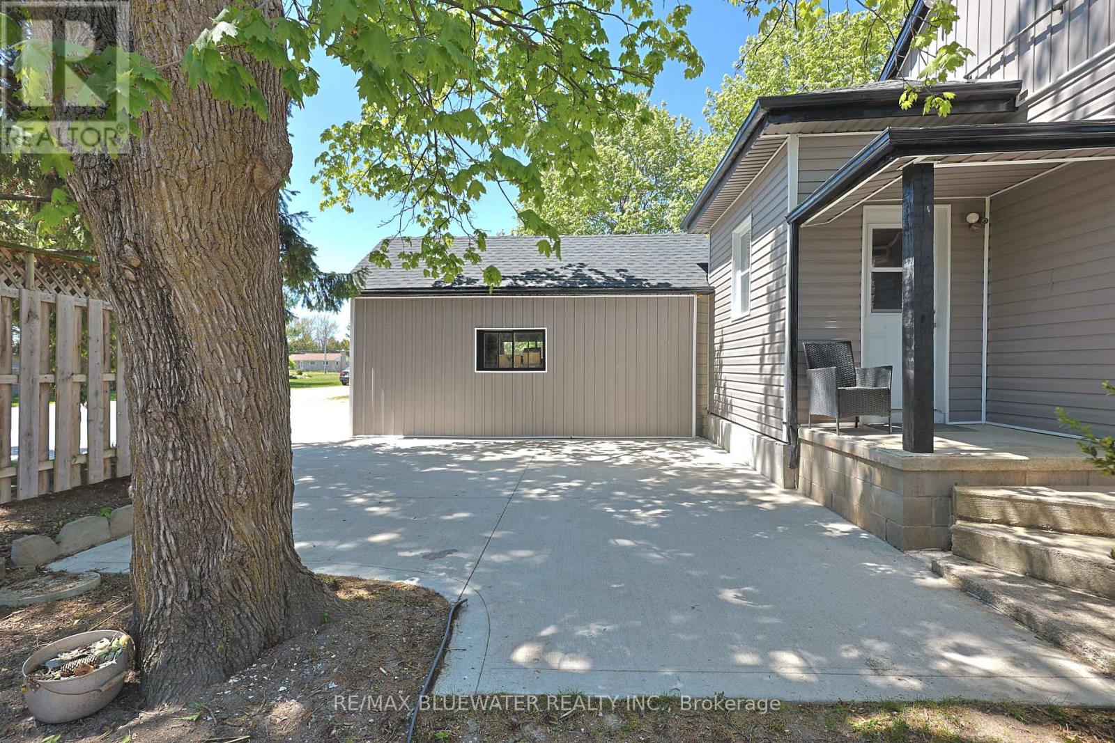 76 Franklin Street, Lambton Shores, Ontario  N0M 2N0 - Photo 9 - X13147846