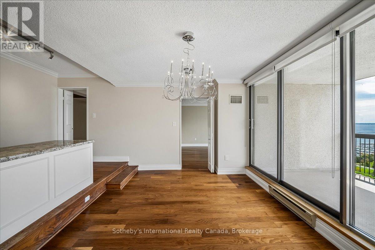2104 - 2170 Marine Drive, Oakville, Ontario L6L 5V1 - Photo 10 - W13147744