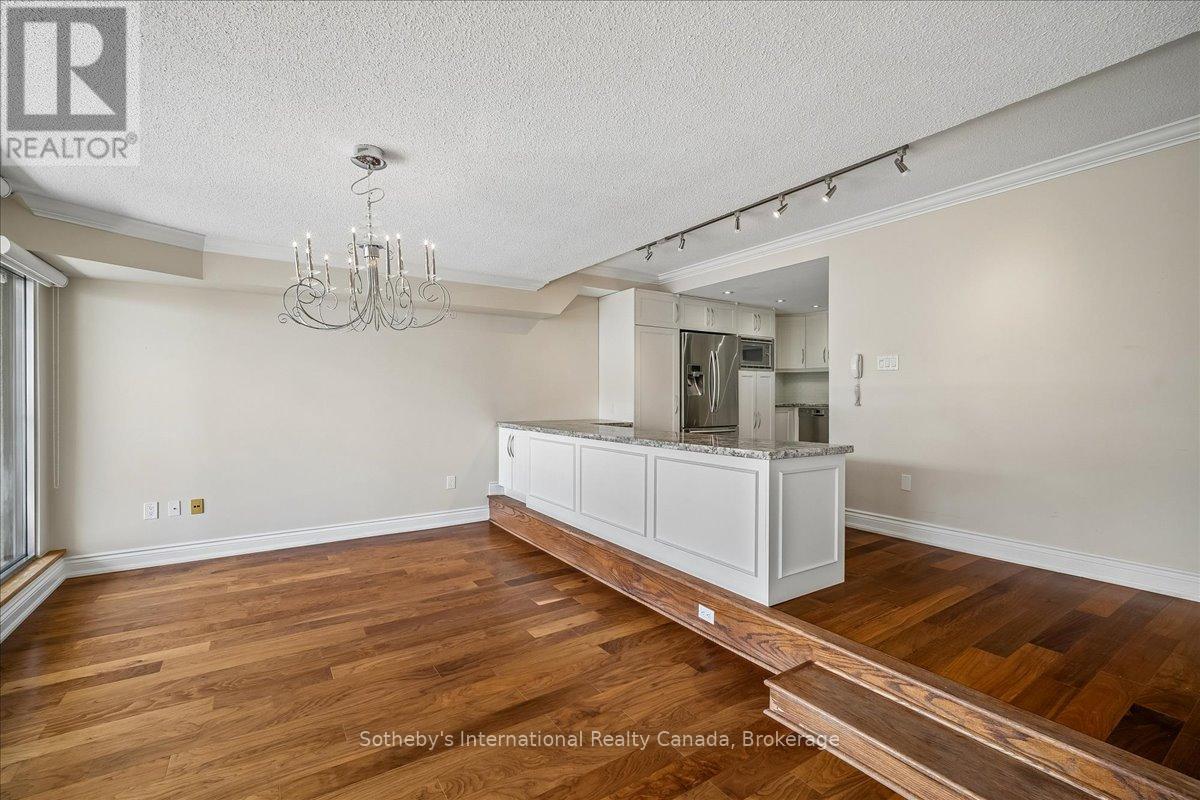 2104 - 2170 Marine Drive, Oakville, Ontario L6L 5V1 - Photo 9 - W13147744