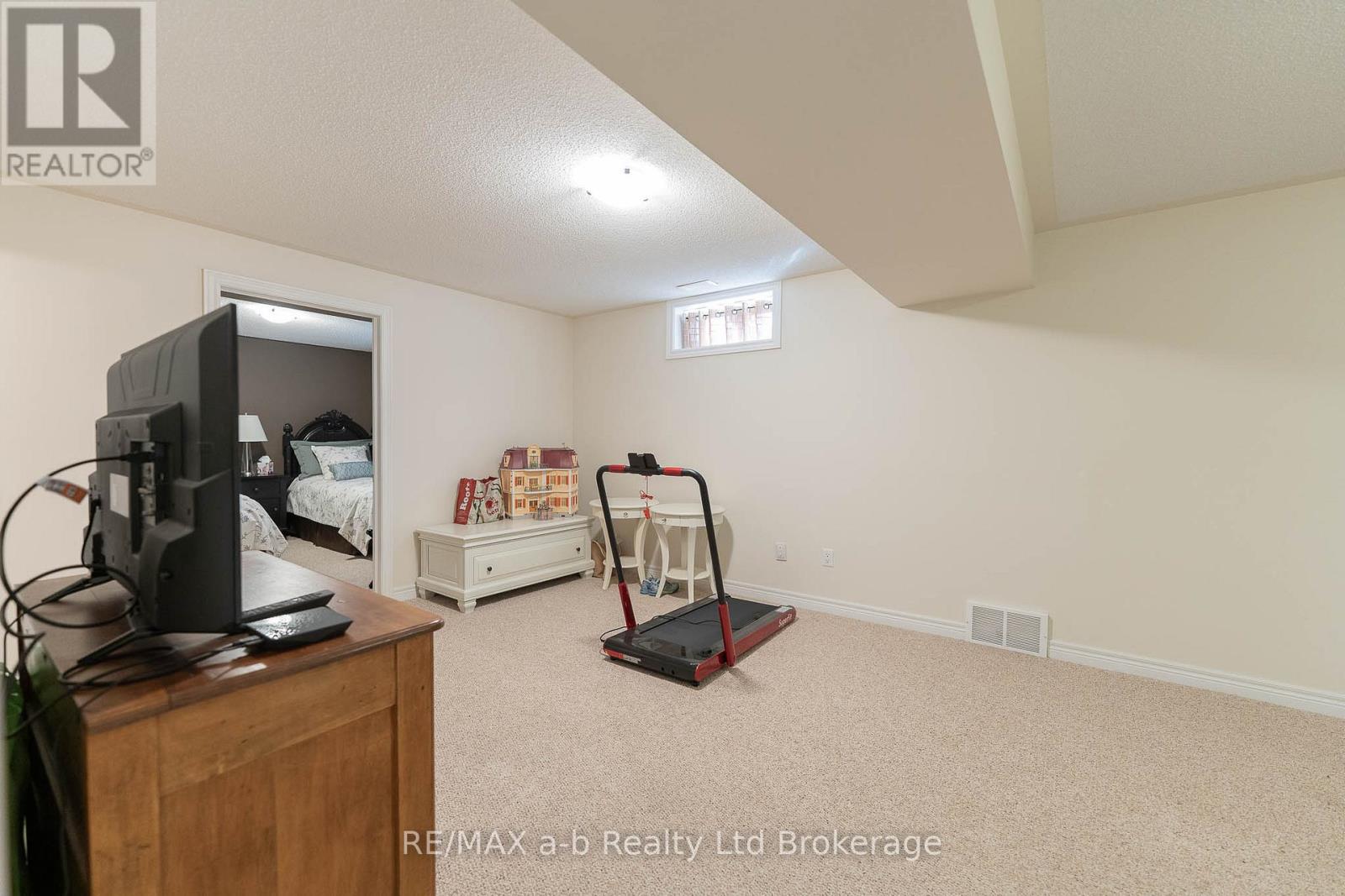90 Weston Drive, Tillsonburg, Ontario  N4G 5W9 - Photo 27 - X13147892