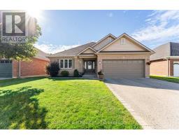 90 WESTON DRIVE, Tillsonburg, Ontario