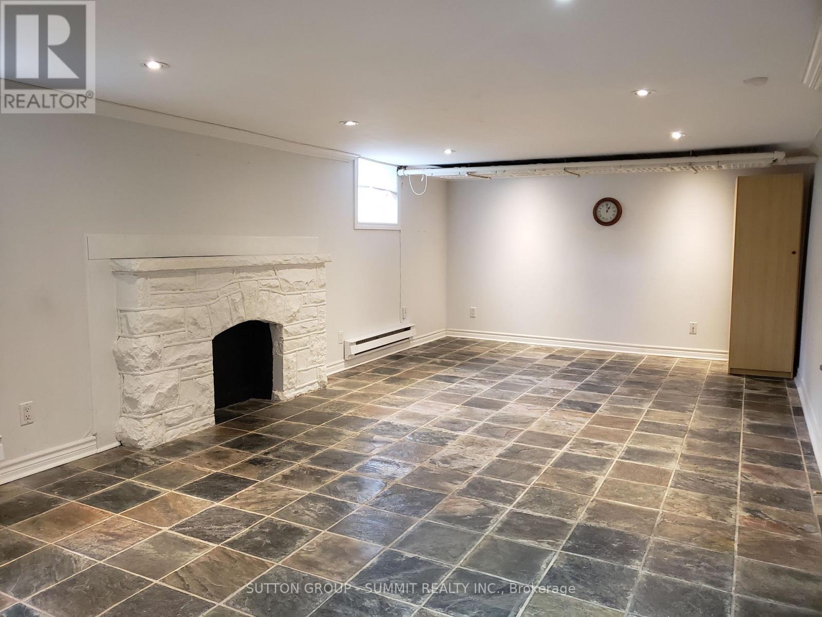 3 Brant Avenue, Mississauga, Ontario  L5G 3N9 - Photo 13 - W13147022