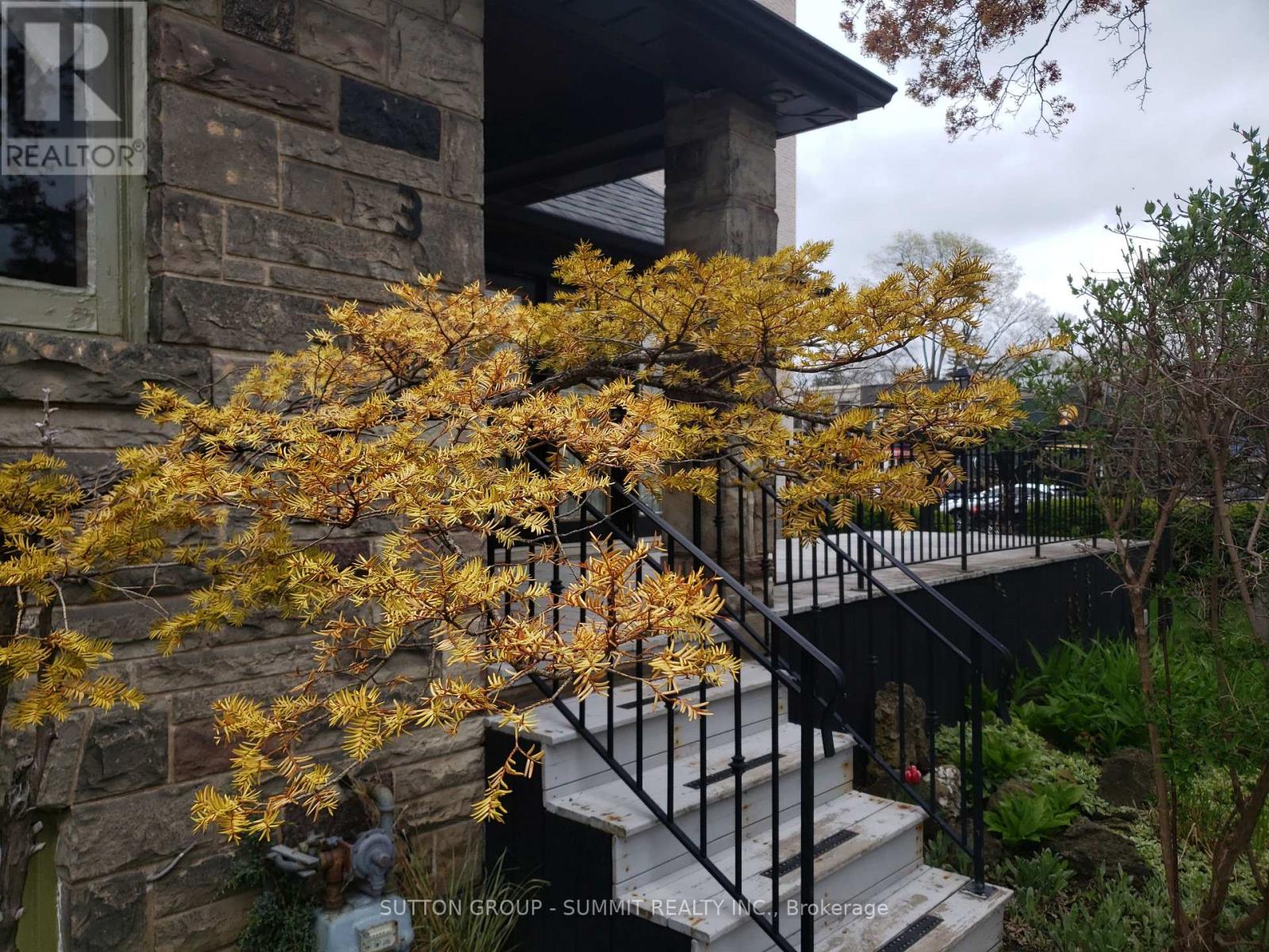3 Brant Avenue, Mississauga, Ontario  L5G 3N9 - Photo 5 - W13147022