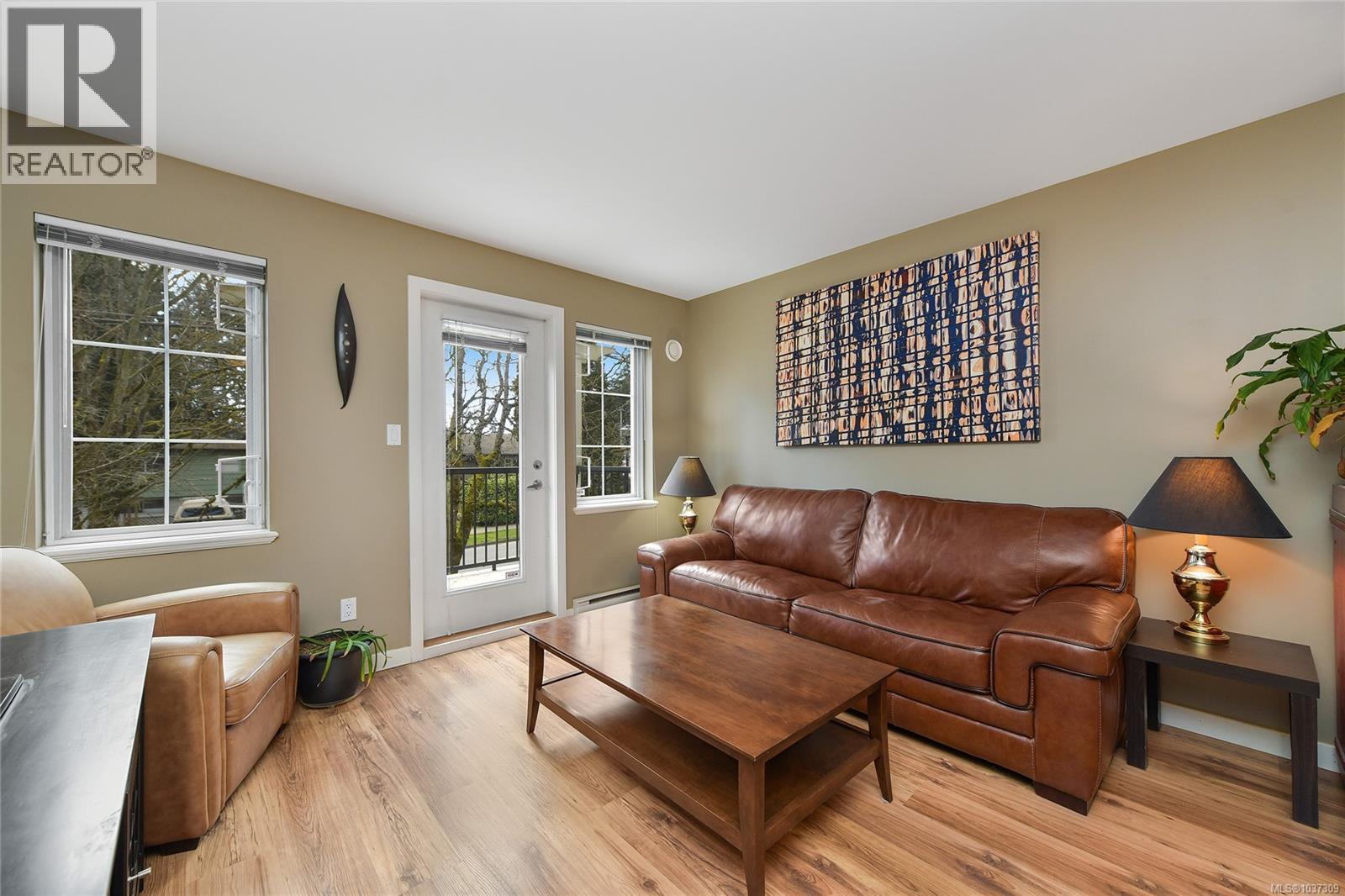 103 820 Brock Ave, Langford, British Columbia  V9B 0B8 - Photo 1 - 1037309