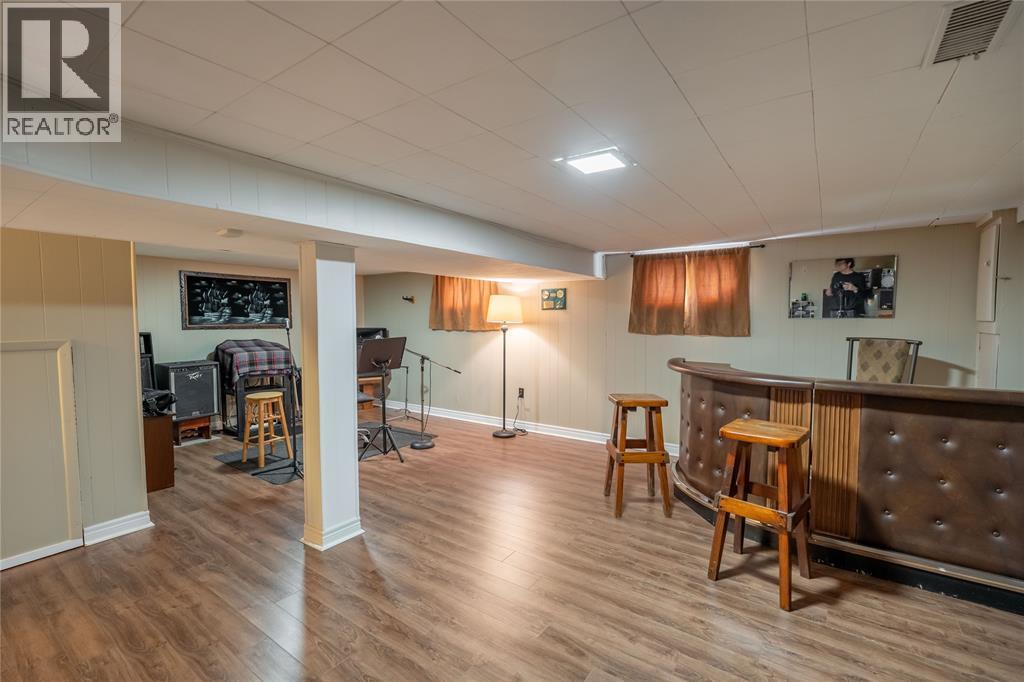 736 Southern Avenue, Sarnia, Ontario  N7T 7E3 - Photo 20 - 26011520