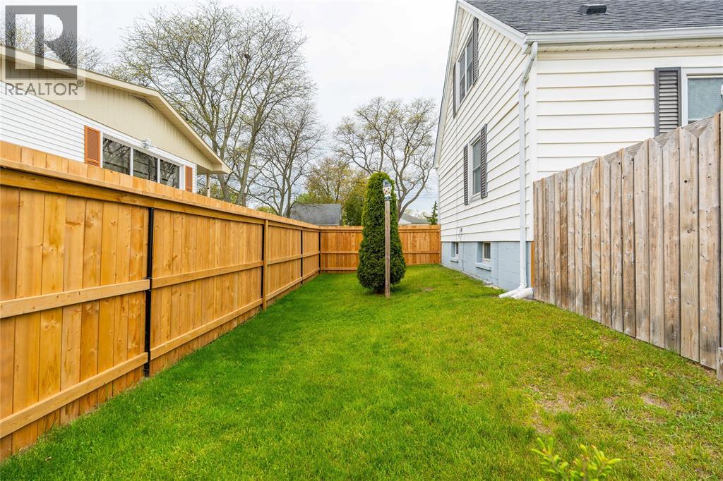 736 Southern Avenue, Sarnia, Ontario  N7T 7E3 - Photo 34 - 26011520