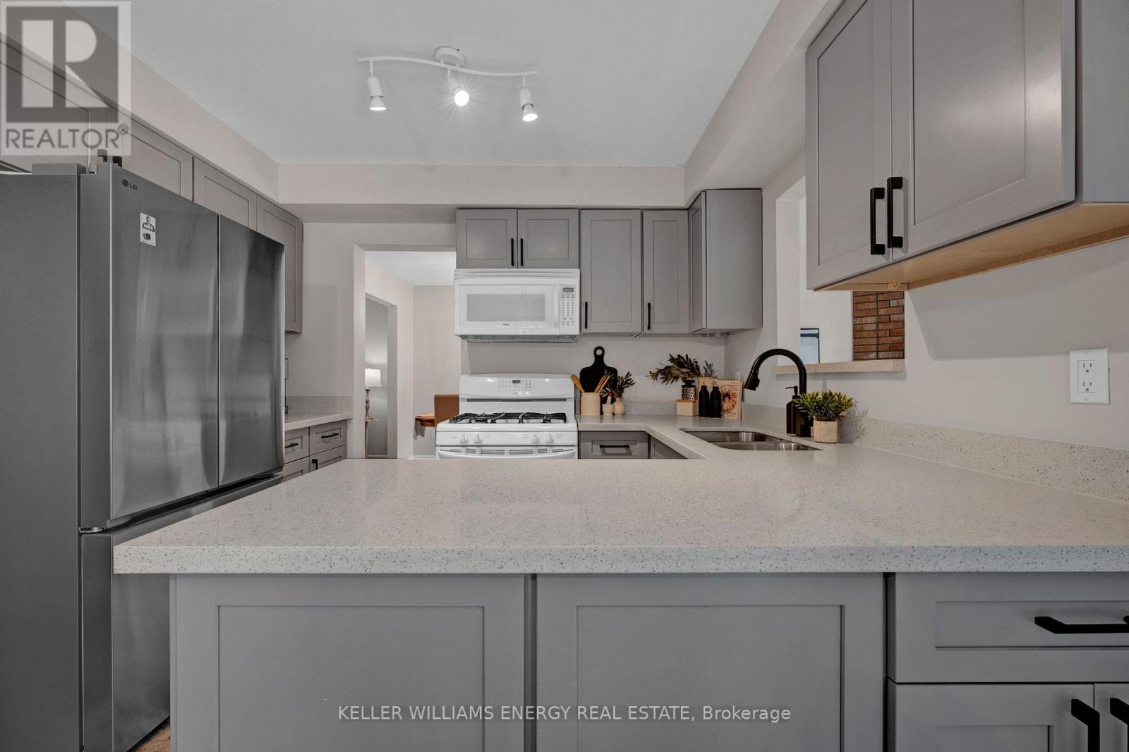 6 Mcauliffe Street, Clarington, Ontario L1B 1K4 - Photo 22 - E13147754