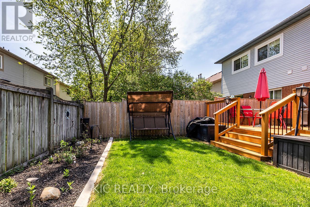 141 Waller Street, Whitby, Ontario L1R 2K7 - Photo 37 - E13147860