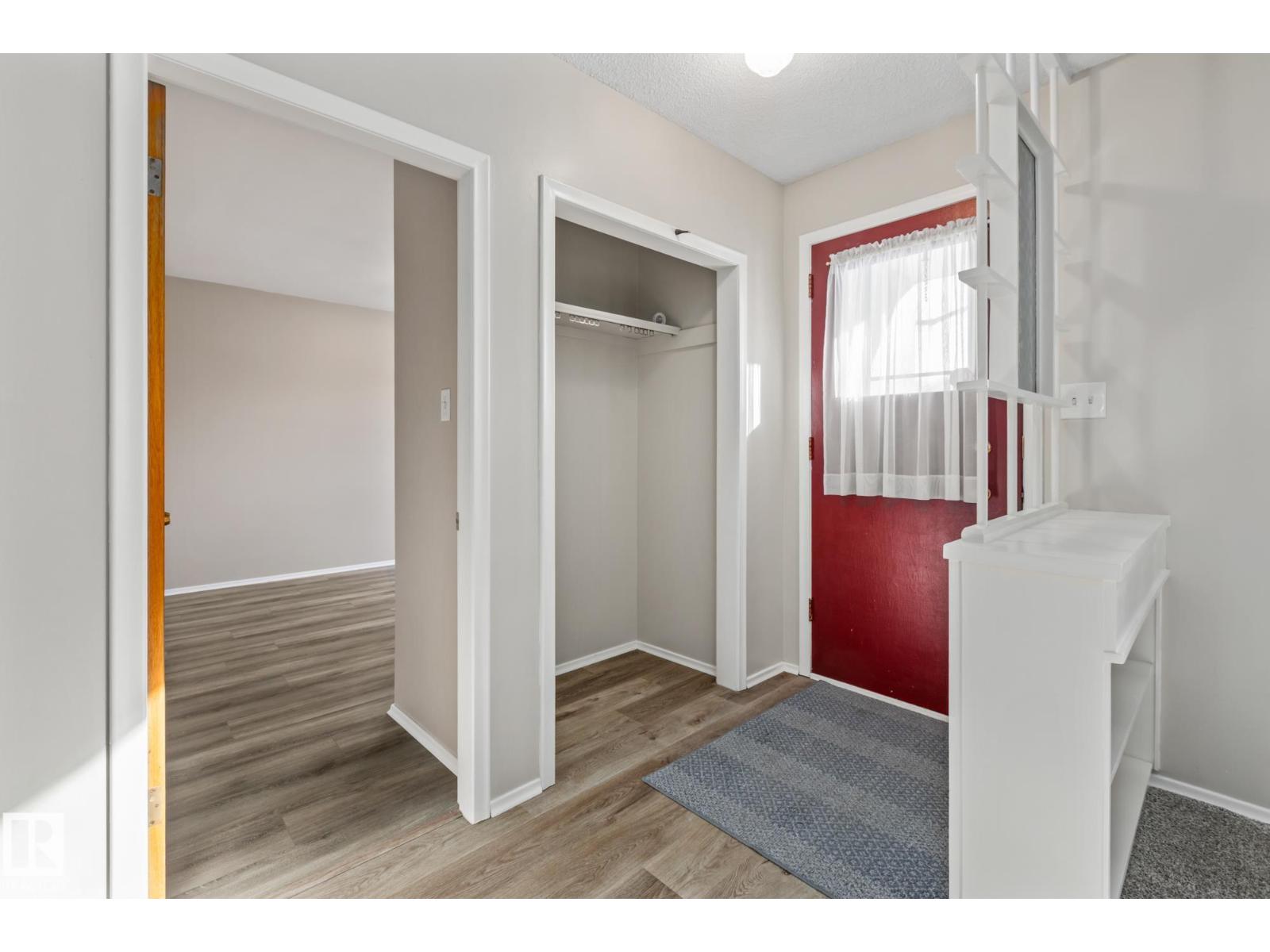 11926/11928 56 St Nw, Edmonton, Alberta  T5W 3S9 - Photo 2 - E4488711