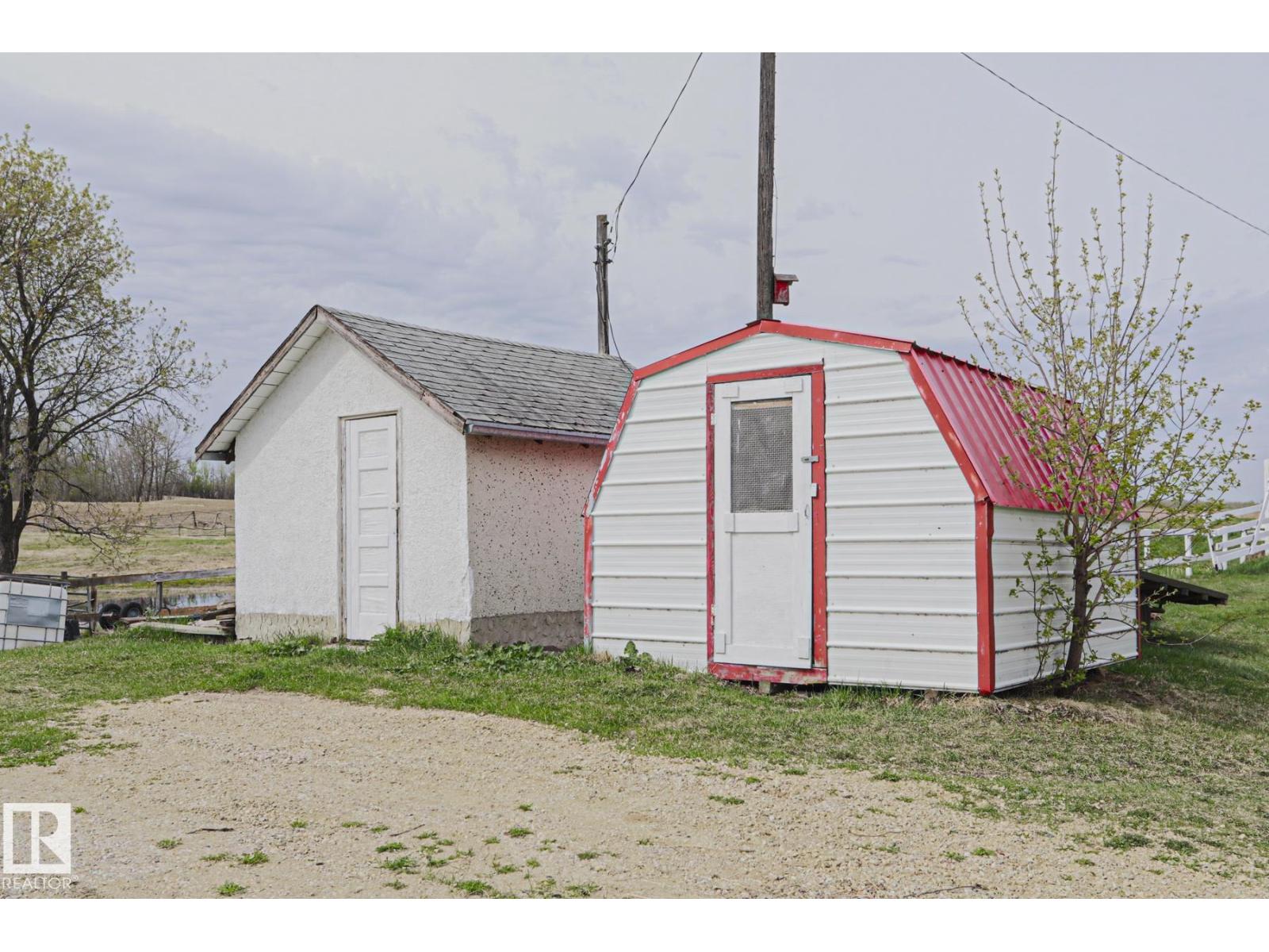 2409 Hwy 633 Nw, Rural Lac Ste. Anne County, Alberta  T0E 0J0 - Photo 27 - E4488710