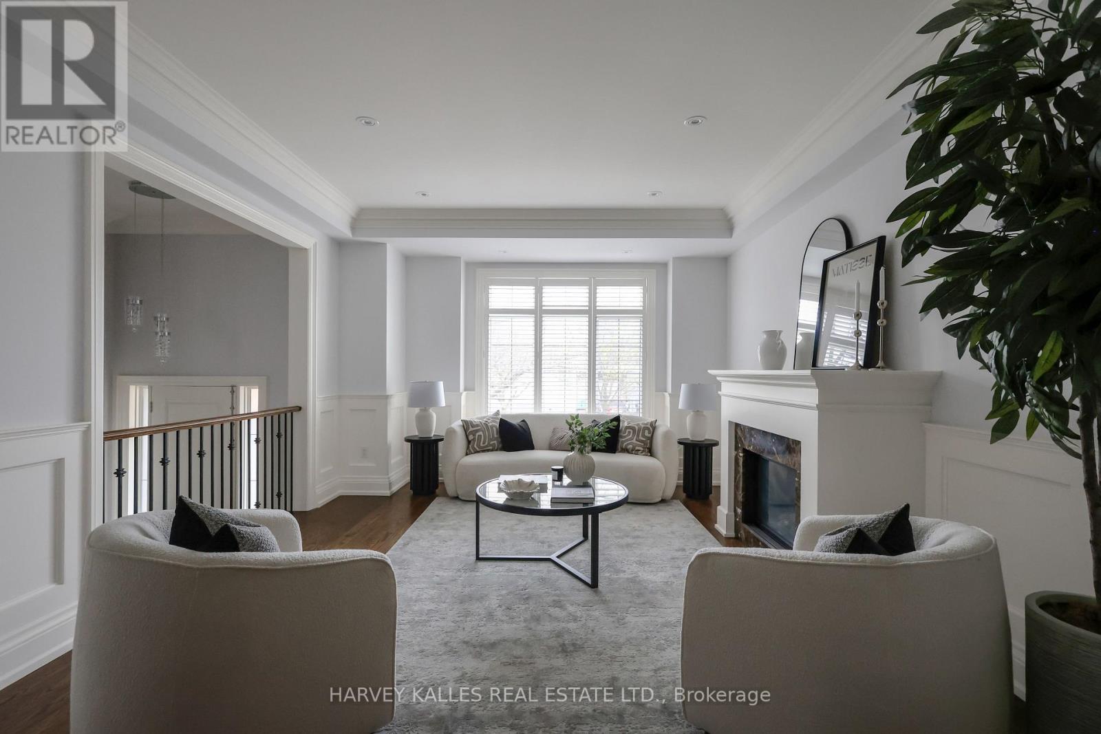 177 Churchill Avenue, Toronto, Ontario  M2N 1Z3 - Photo 4 - C13147908