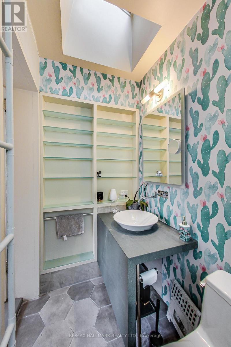 107 Neville Park Boulevard, Toronto, Ontario  M4E 3P7 - Photo 25 - E13147768