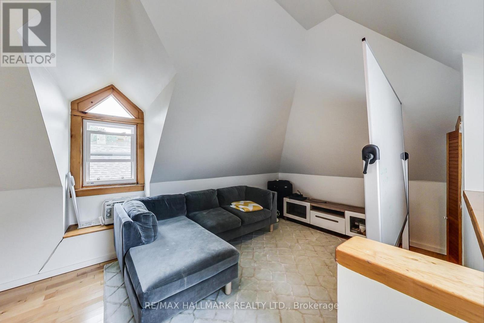 107 Neville Park Boulevard, Toronto, Ontario  M4E 3P7 - Photo 42 - E13147768