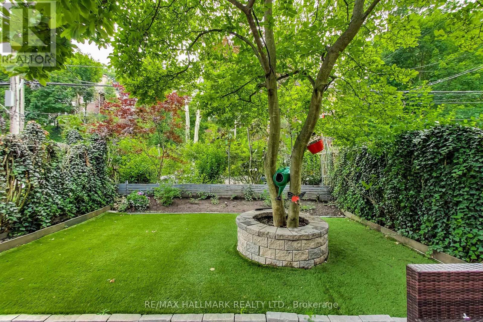 107 Neville Park Boulevard, Toronto, Ontario  M4E 3P7 - Photo 7 - E13147768