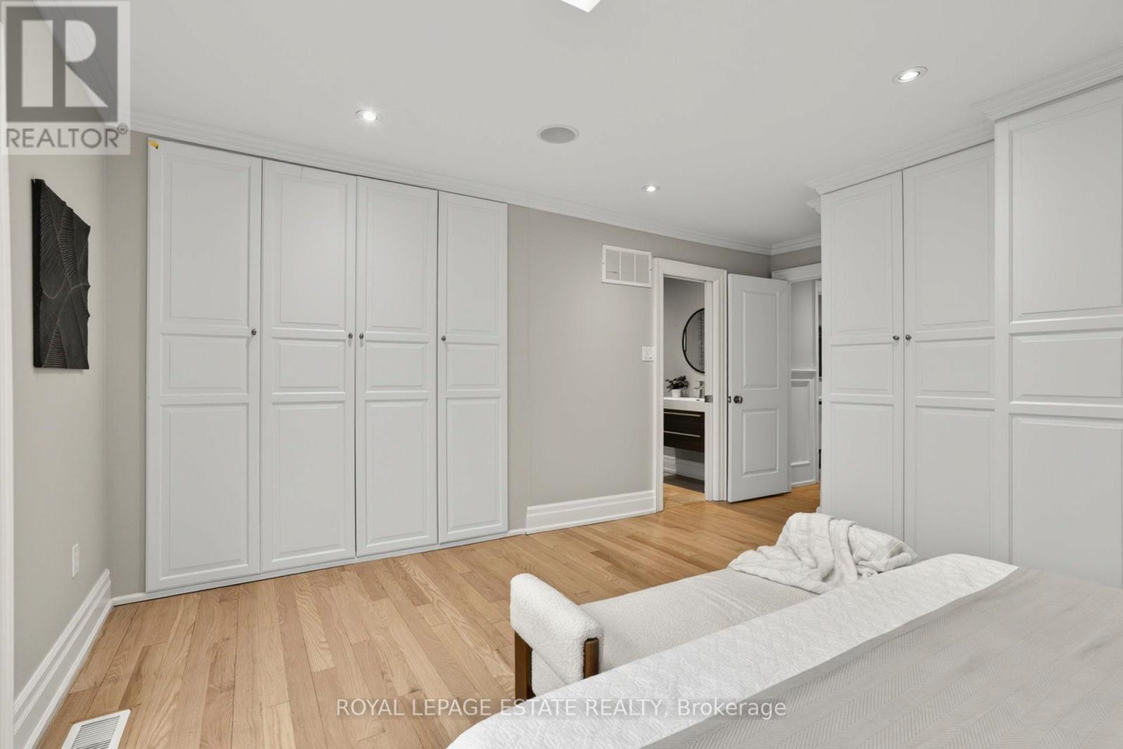 63 Beaufort Road, Toronto, Ontario  M4E 1M8 - Photo 21 - E13147864