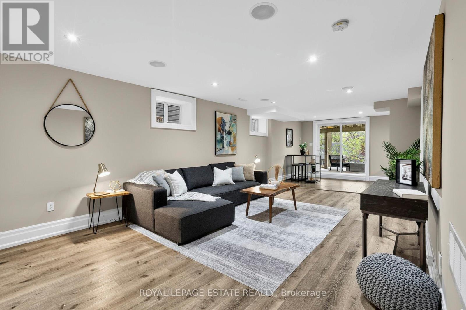 63 Beaufort Road, Toronto, Ontario  M4E 1M8 - Photo 27 - E13147864