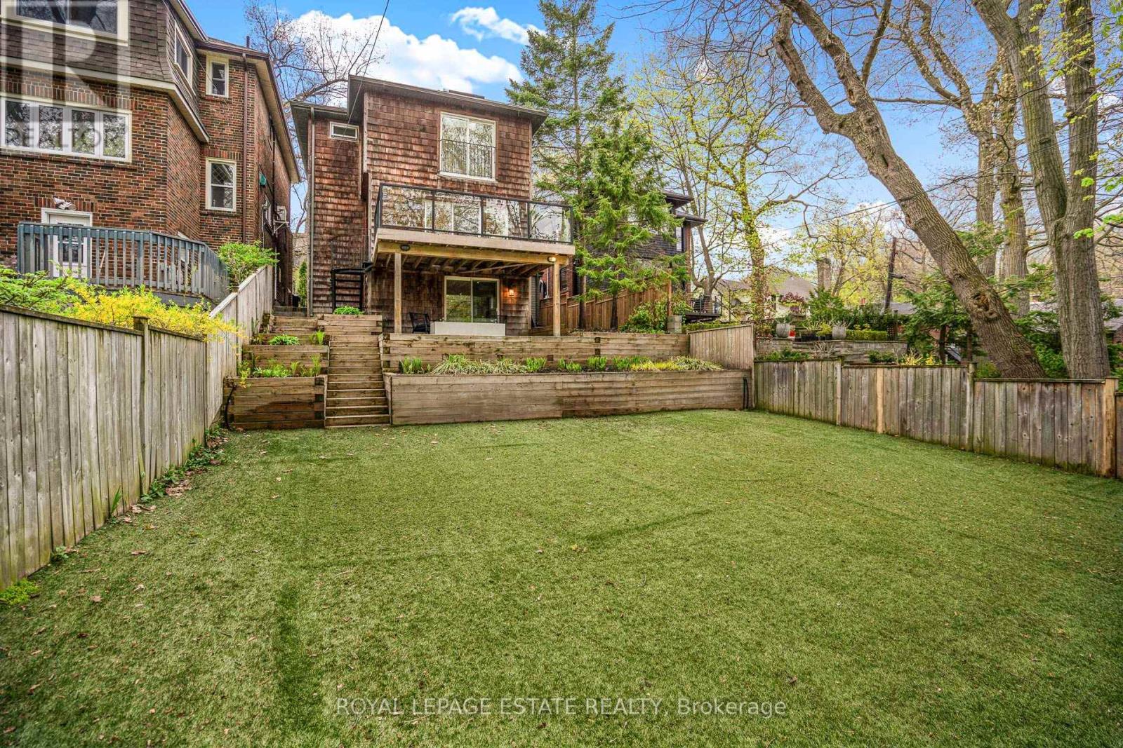 63 Beaufort Road, Toronto, Ontario  M4E 1M8 - Photo 34 - E13147864