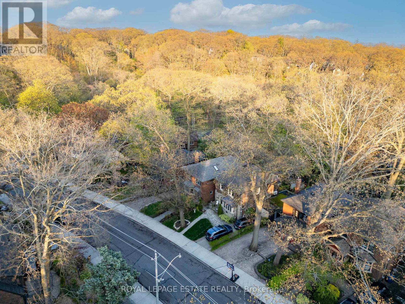 63 Beaufort Road, Toronto, Ontario  M4E 1M8 - Photo 42 - E13147864