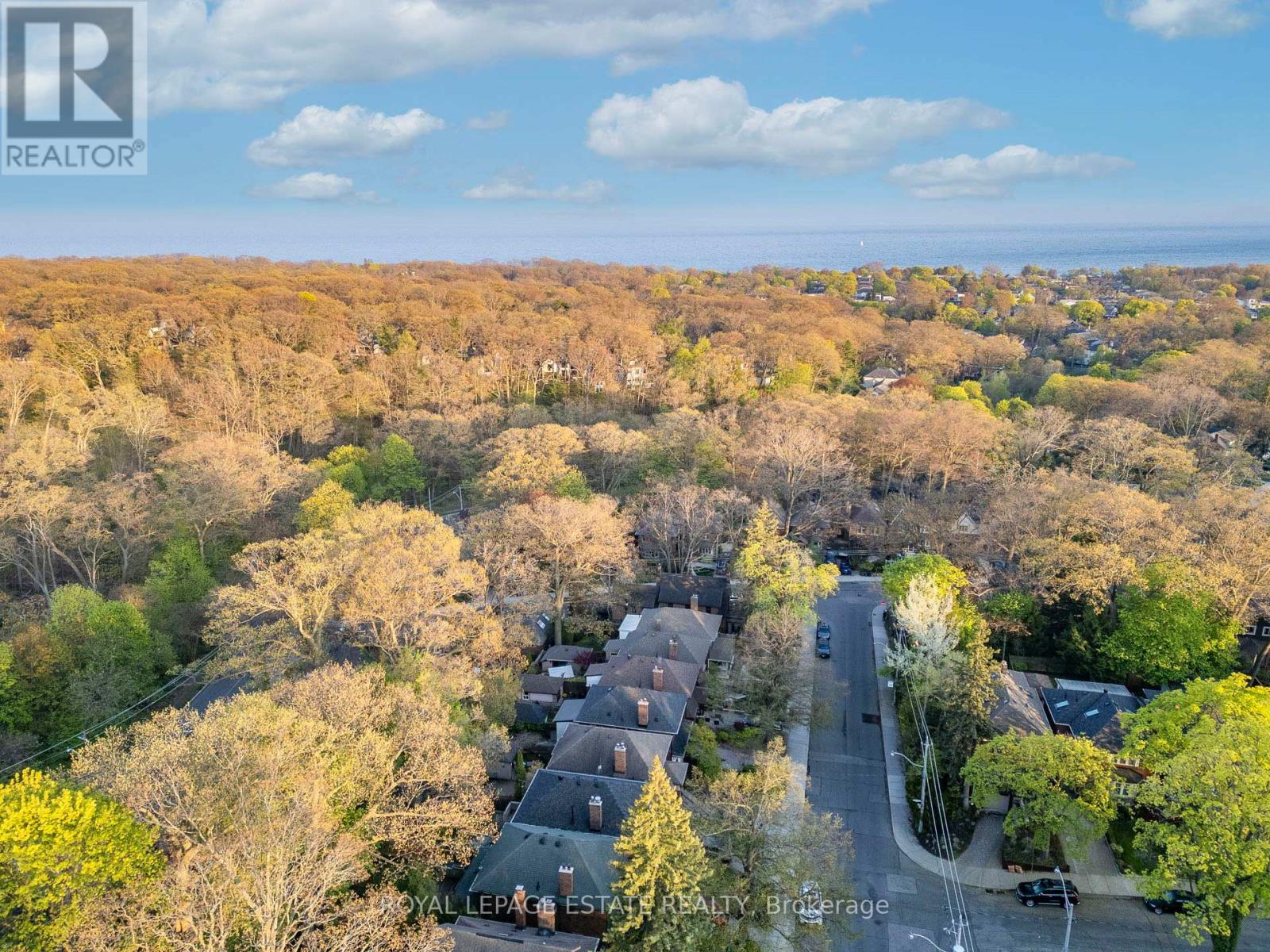 63 Beaufort Road, Toronto, Ontario  M4E 1M8 - Photo 45 - E13147864