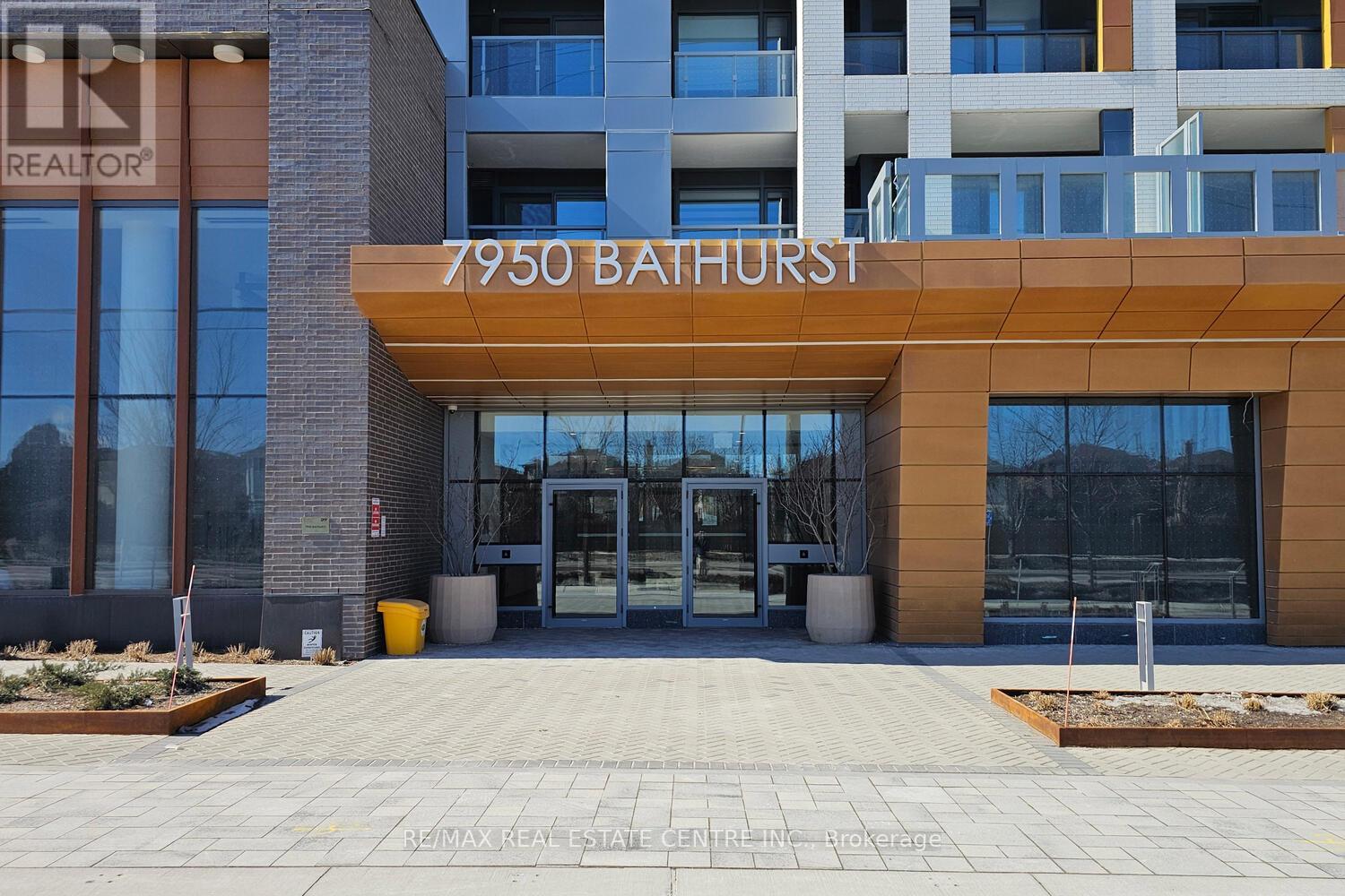 416 - 7950 BATHURST STREET