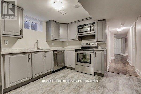 Bsmt - 284 Adelaide Avenue, Oshawa, Ontario L1J 2R3 - Photo 2 - E13146794