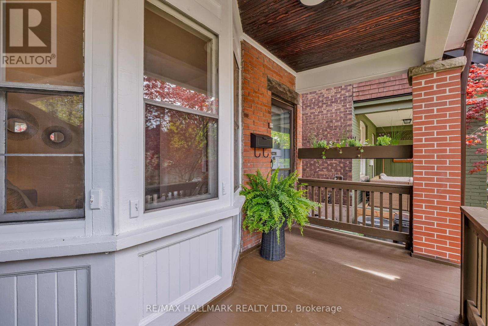 49 Ravina Crescent, Toronto, Ontario  M4J 3L9 - Photo 3 - E13147776