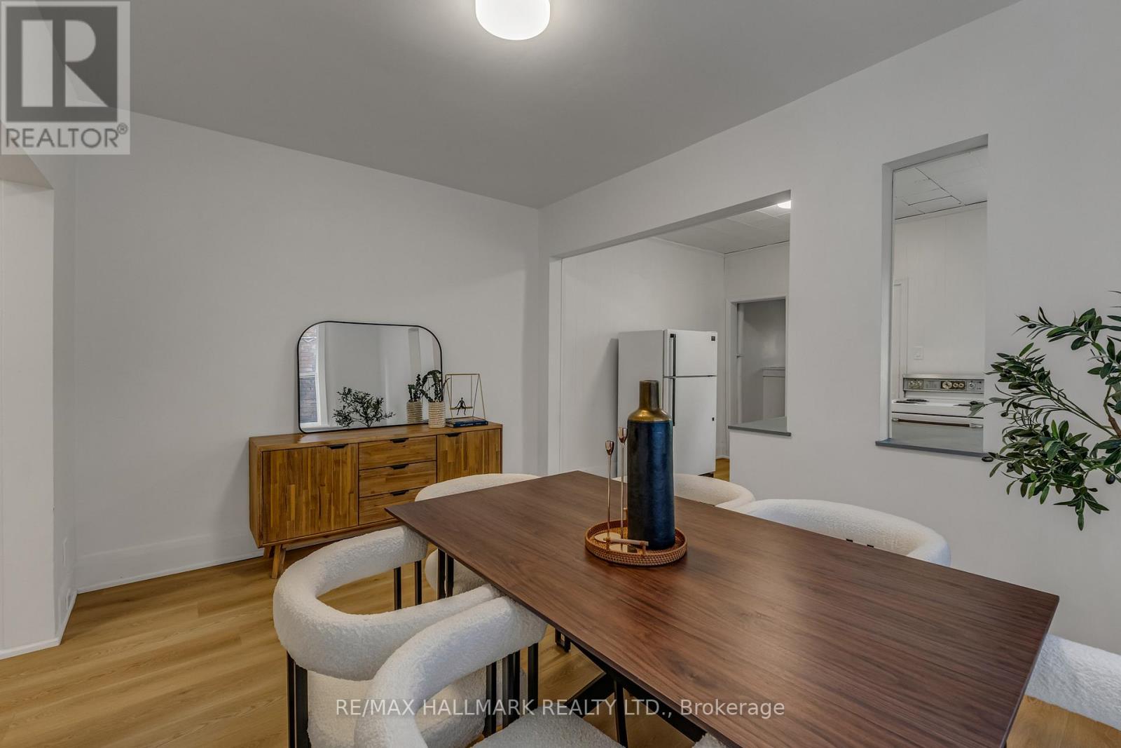 49 Ravina Crescent, Toronto, Ontario  M4J 3L9 - Photo 12 - E13147776