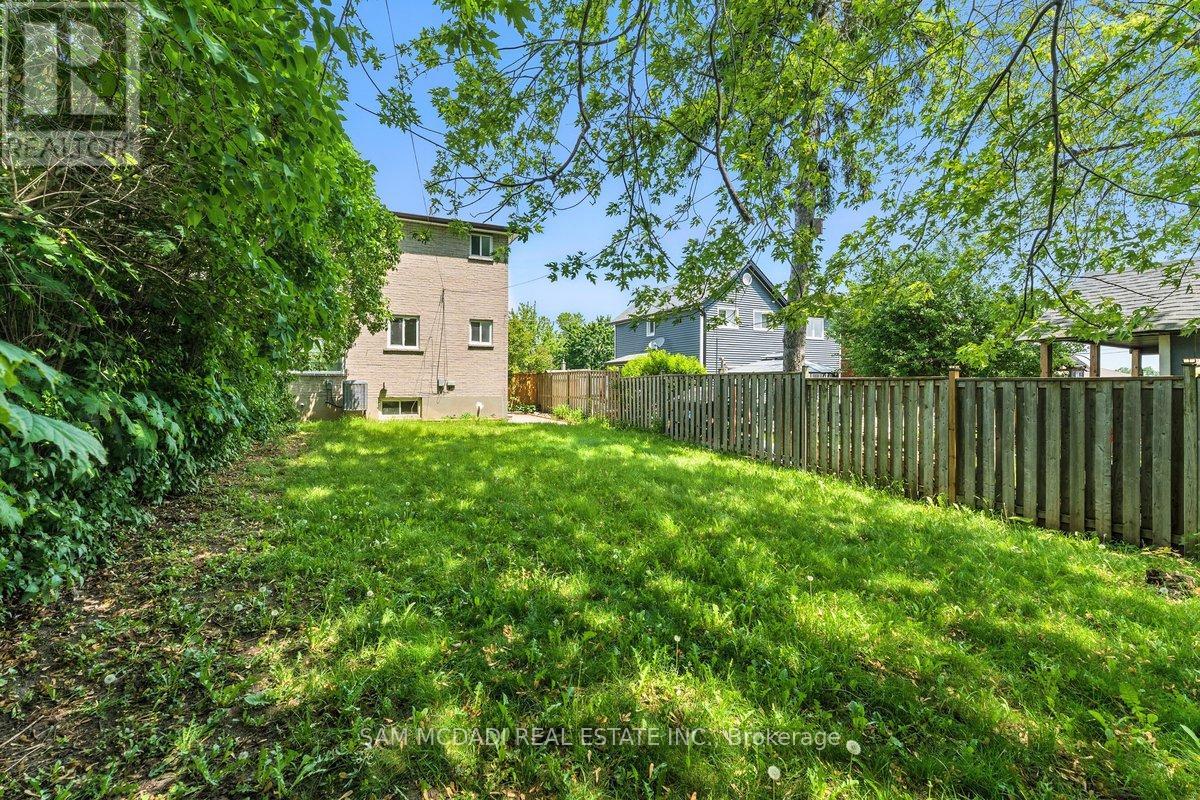 325 Banff Avenue, Oshawa, Ontario L1J 1L7 - Photo 33 - E13146818