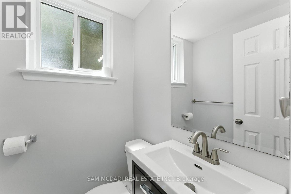 325 Banff Avenue, Oshawa, Ontario L1J 1L7 - Photo 15 - E13146818