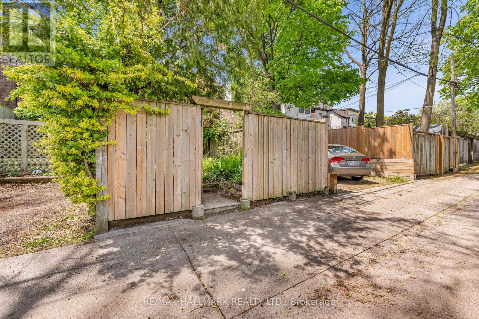 49 Ravina Crescent, Toronto, Ontario  M4J 3L9 - Photo 44 - E13147776