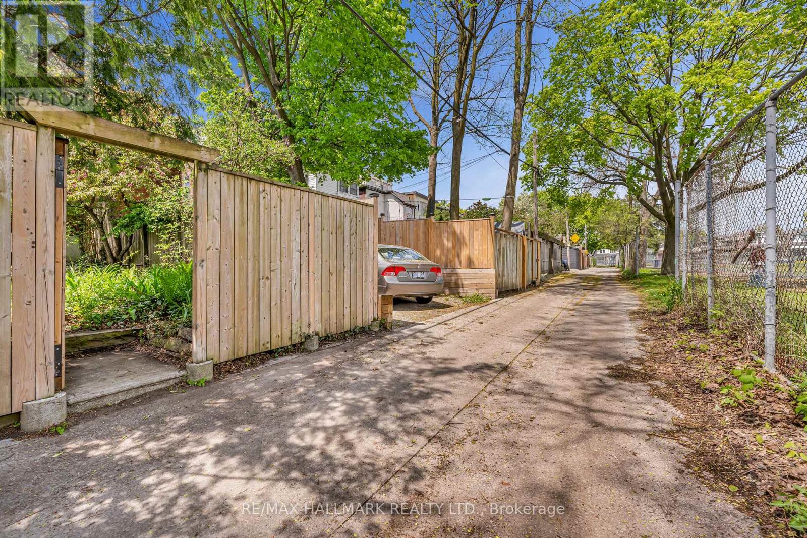 49 Ravina Crescent, Toronto, Ontario  M4J 3L9 - Photo 45 - E13147776