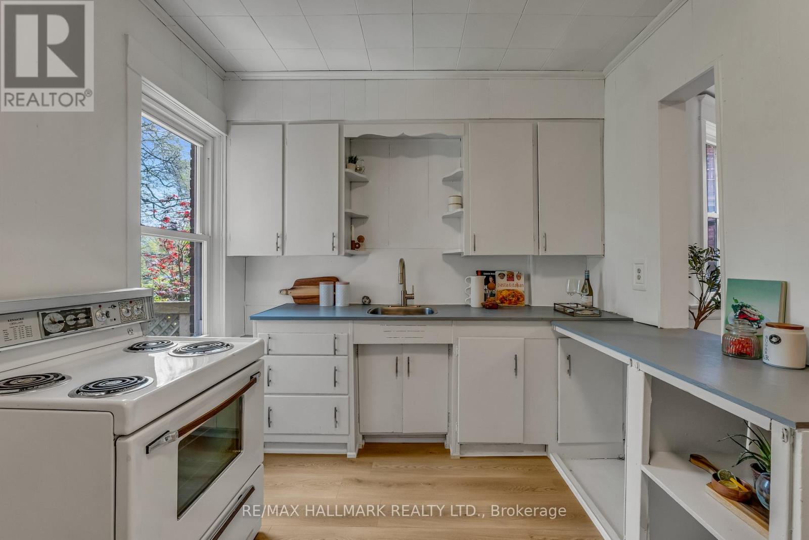 49 Ravina Crescent, Toronto, Ontario  M4J 3L9 - Photo 14 - E13147776