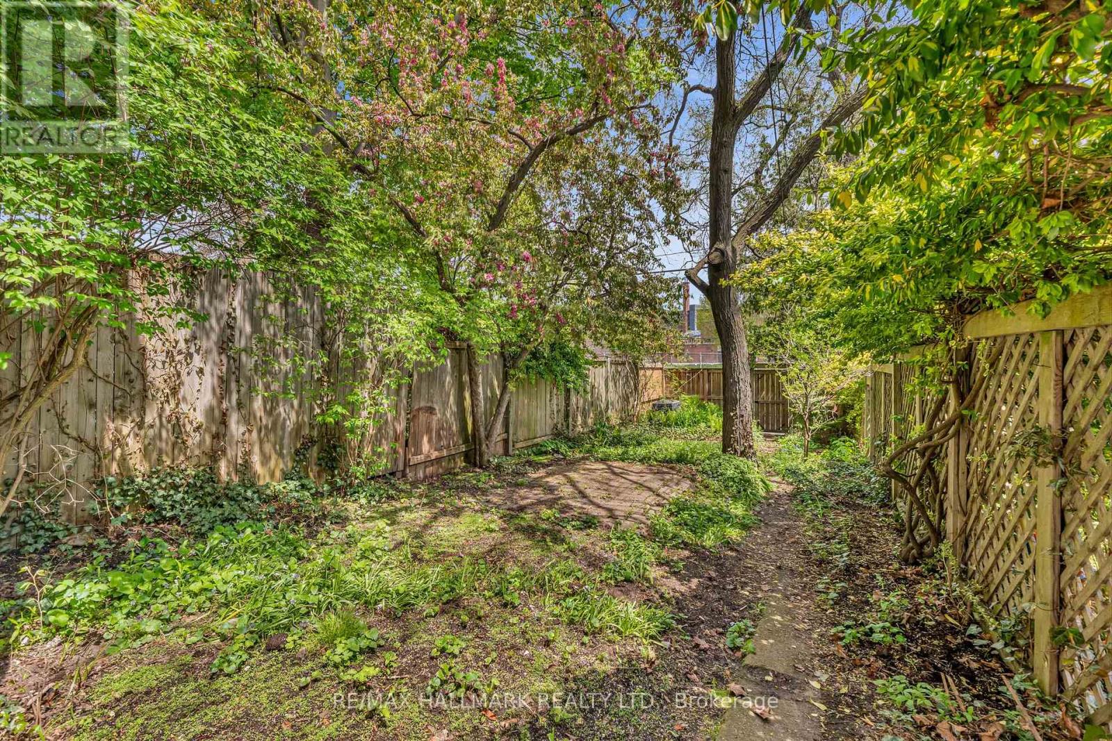 49 Ravina Crescent, Toronto, Ontario  M4J 3L9 - Photo 39 - E13147776
